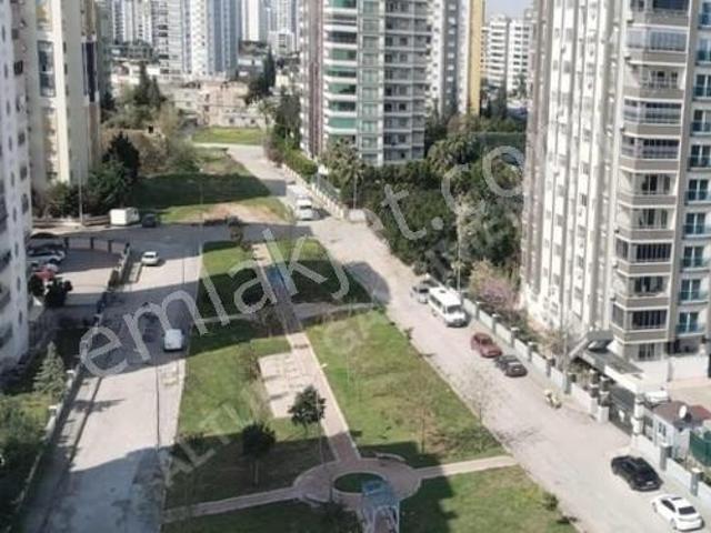 Seyhan, Adana içerisinde satılık mülk