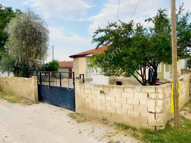 Tipi, Akşehir içerisinde satılık Villa