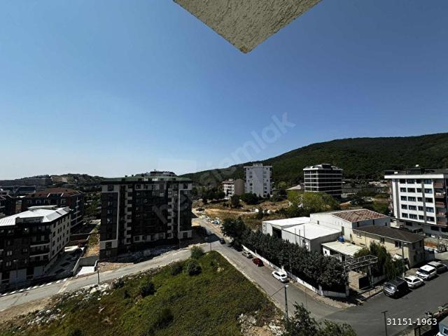 Necip Fazıl Mahallesi, Sultanbeyli içerisinde satılık mülk