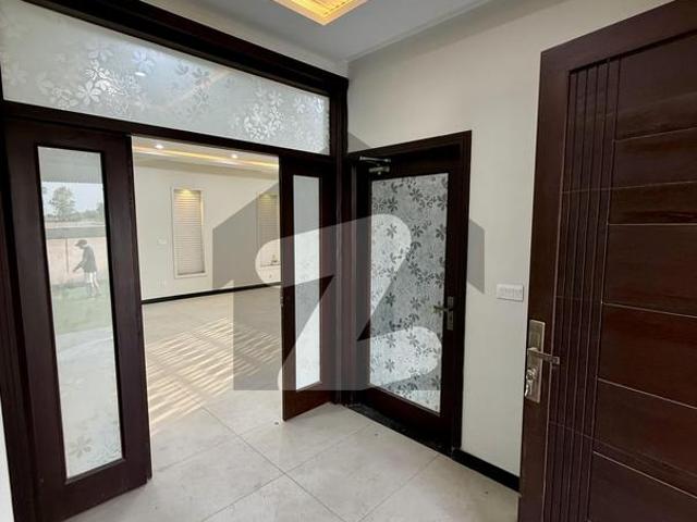 House for sale in Peshawar, North West Frontier Province