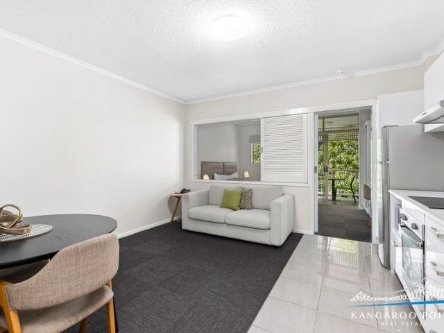 Apartment for sale in Kangaroo Point, Greater Brisbane