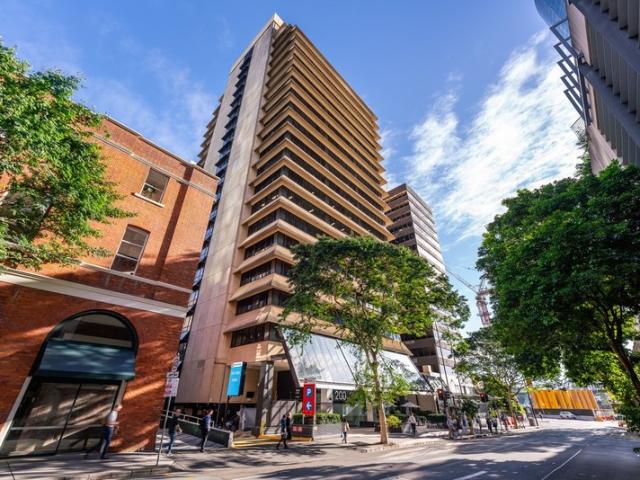 Office for sale in Toombul, Queensland