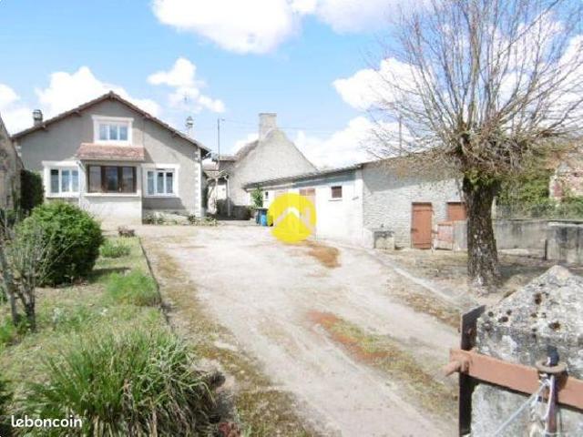 Maison vente à Le Blanc, Douadic