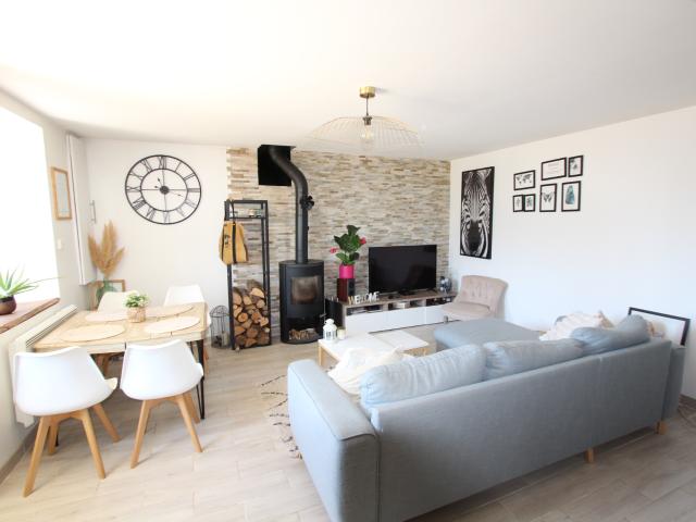 Maison location à Cosne-Cours-sur-Loire, Champvoux