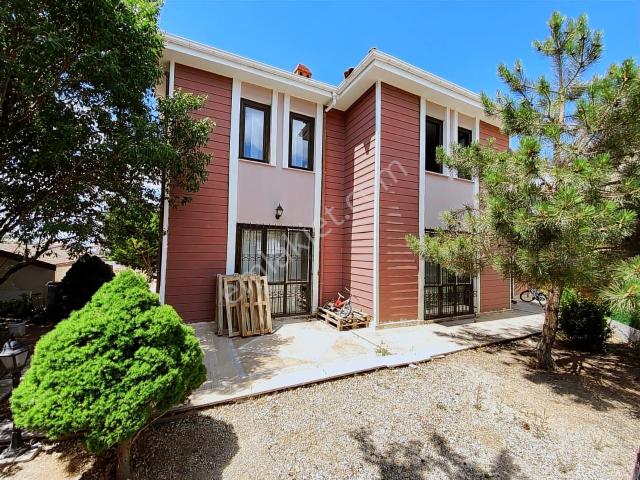 Selçuklu, Konya içerisinde satılık Villa