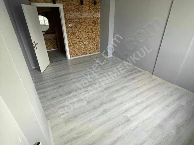 Akhisar, Manisa içerisinde satılık mülk