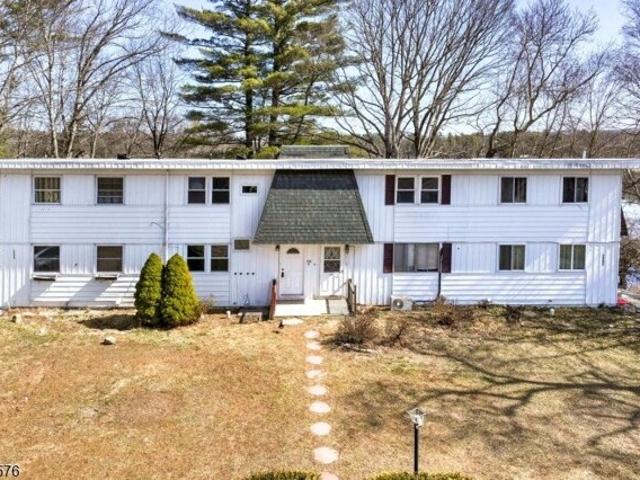House for sale in Montague