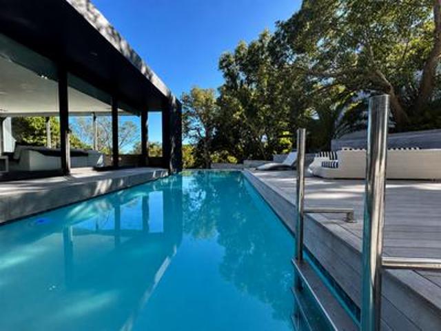 House for sale in Cape Town, Western Cape