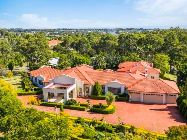 Cottage for sale in Sydney, New South Wales