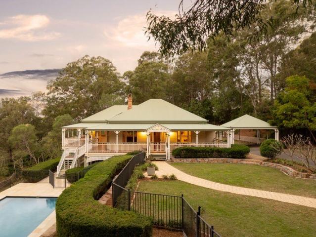 Cottage for sale in Toombul, Queensland