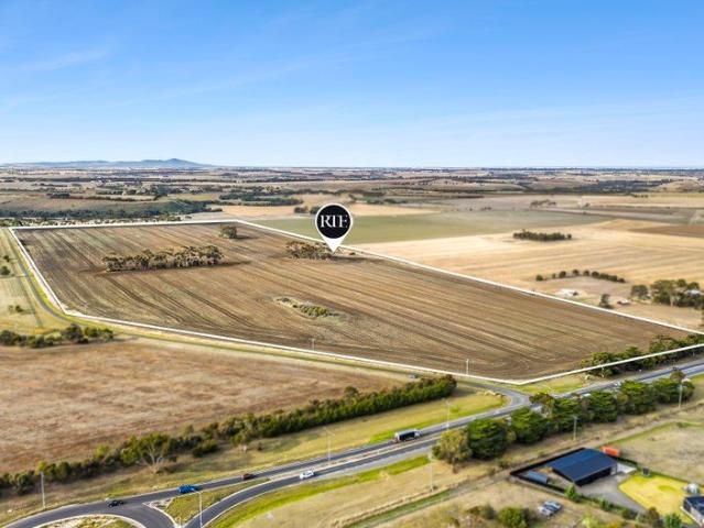 Cottage for sale in Bannockburn, Victoria
