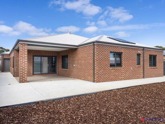 House for rent in Cowes, Victoria