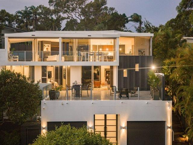 Cottage for sale in Noosa Heads, Queensland