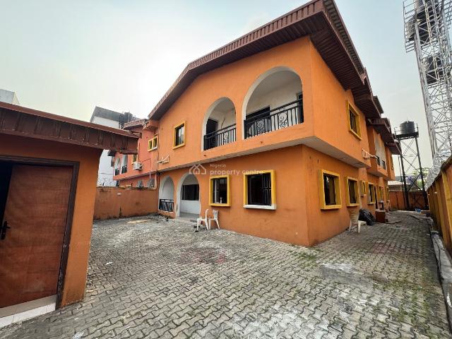 Duplex for rent in Eti Osa, Lagos