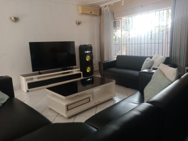 House for rent in Chesterville, Queensburgh