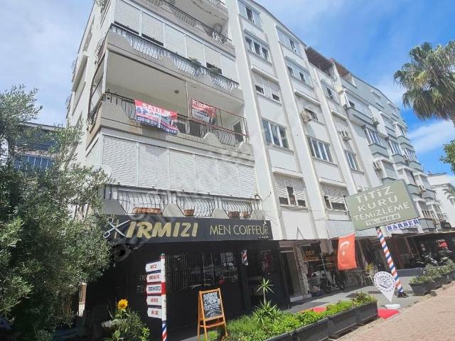 Antalya, Muratpaşa içerisinde satılık mülk