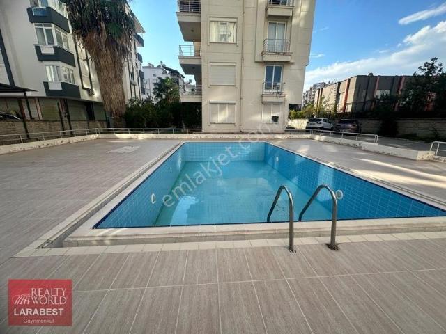 Antalya, Muratpaşa içerisinde kiralık mülk