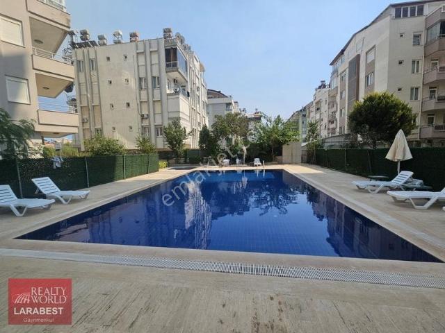 Antalya, Muratpaşa içerisinde satılık mülk
