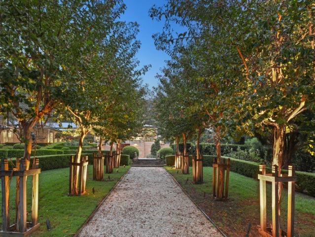 Cottage for sale in Lower Portland, New South Wales