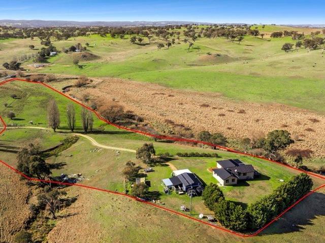 Cottage for sale in Binda, New South Wales