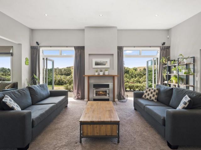 House for sale in Acacia Bay, Waikato