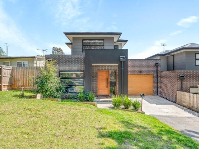 Townhouse for sale in Camerons Creek, Victoria
