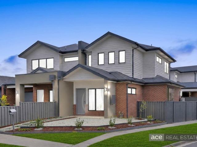 Townhouse for sale in Camerons Creek, Victoria