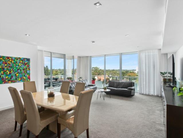 Apartment for sale in Claremont, Town of Claremont