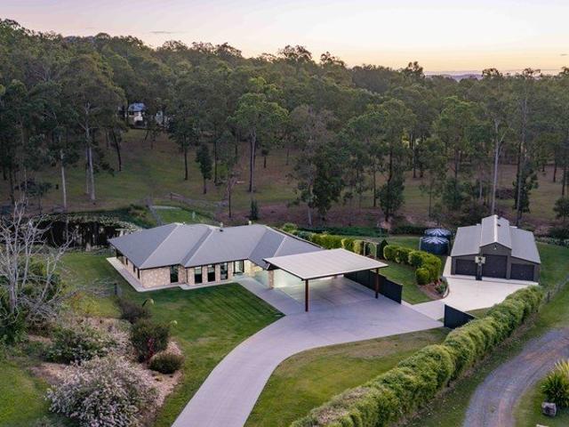 Cottage for sale in Pie Creek, Queensland