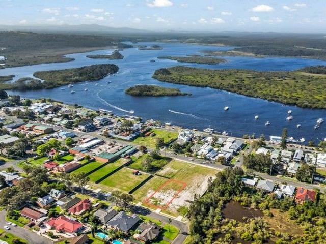 Land for sale in Tea Gardens, New South Wales