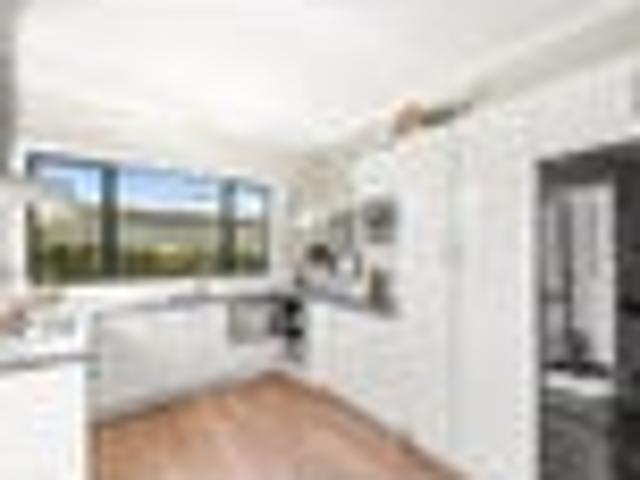 House for sale in Maidstone, Upper Hutt