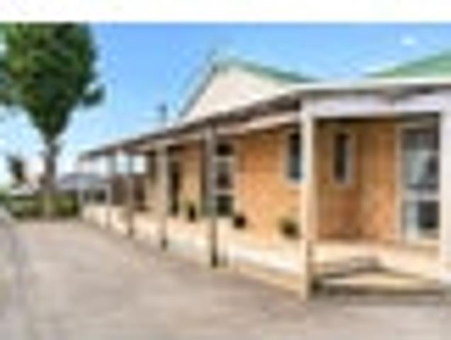 House for sale in Oratia, Oroua County