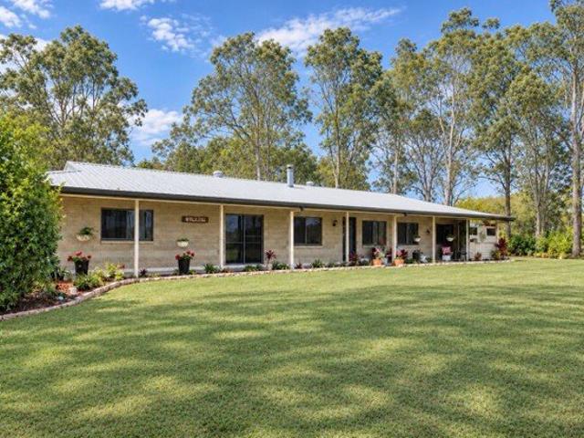 House for sale in Walkers Point, Fraser Coast Regional