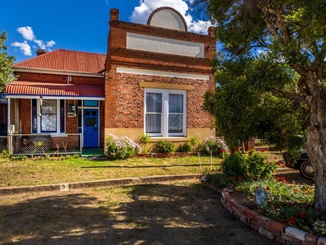 House for sale in Henty, Greater Hume Shire Council
