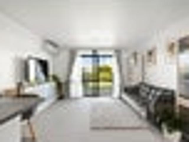 Apartment for sale in Leamington, Cambridge