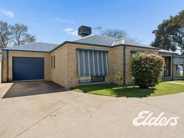 Apartment for sale in Yarrawonga, Victoria