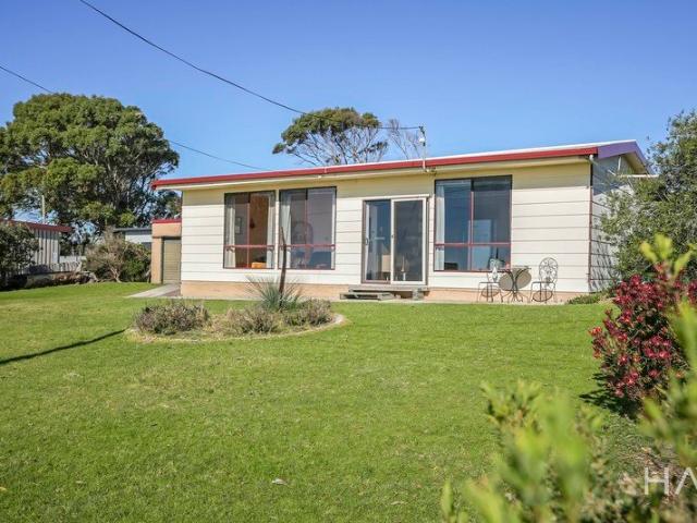 House for sale in Weymouth, Tasmania