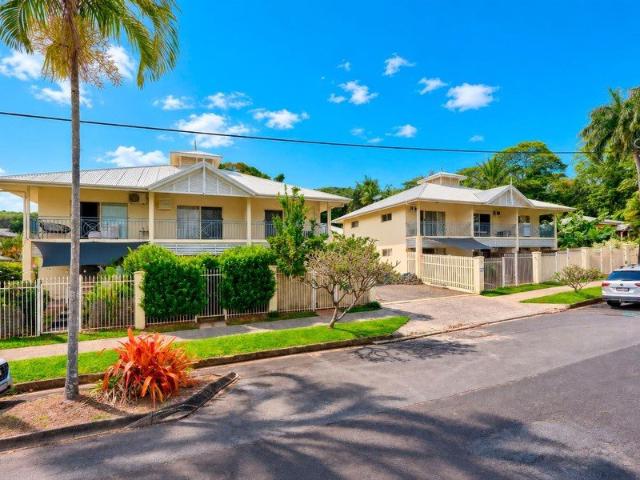 Townhouse for sale in Freshwater, Cairns