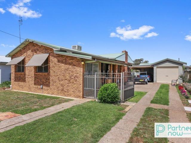 House for sale in South Tamworth, Tamworth