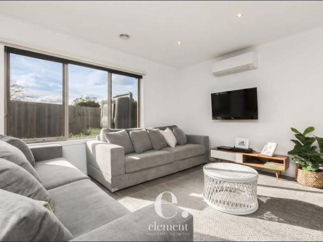 Apartment for rent in Hamlyn Heights, Geelong