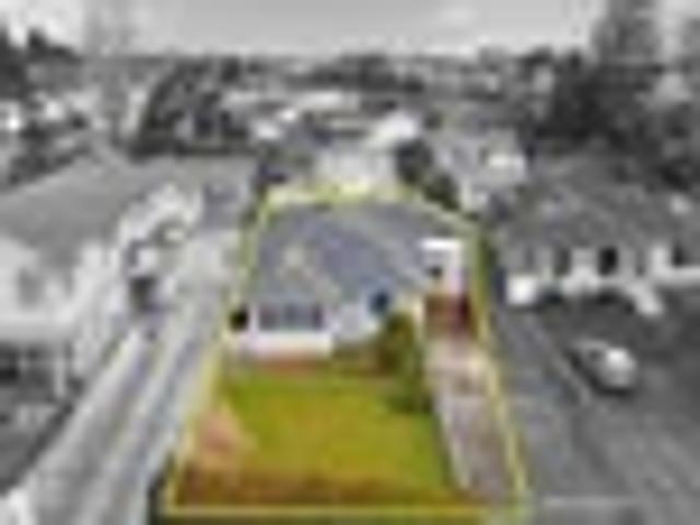 House for sale in Blockhouse Bay, Oroua County