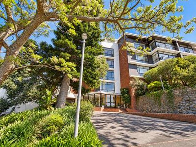 Apartment for sale in Cape Town, Western Cape
