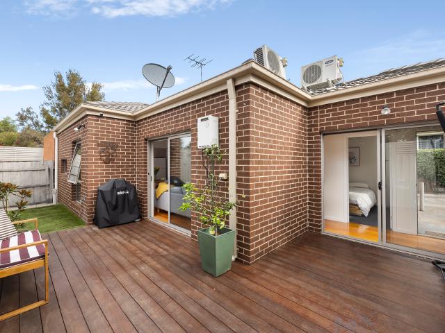 Apartment for sale in Camerons Creek, Victoria
