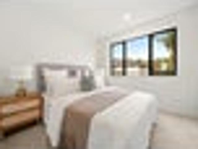 Townhouse for sale in Paremoremo