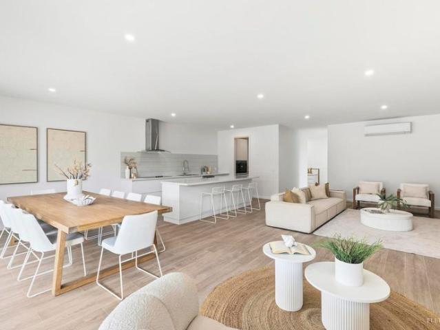 Townhouse for rent in Ocean Grove, Victoria