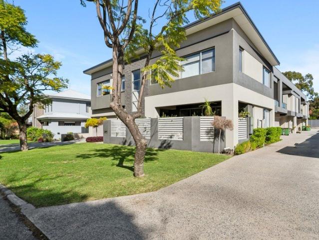 Townhouse for sale in Mount Pleasant, Western Australia