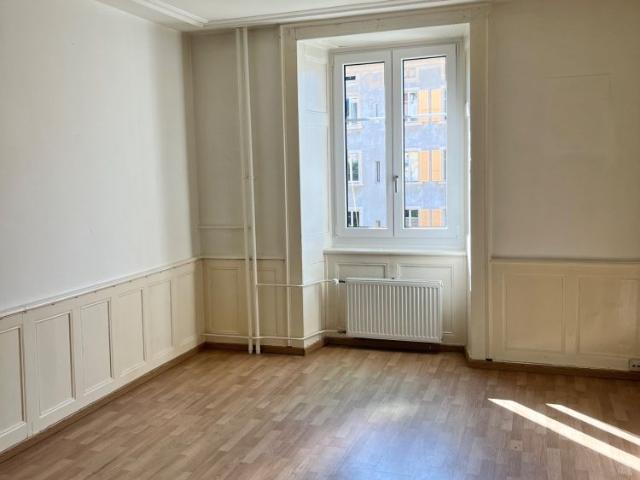 Apartment mieten in La Ferrière, Région administrative du Jura bernois