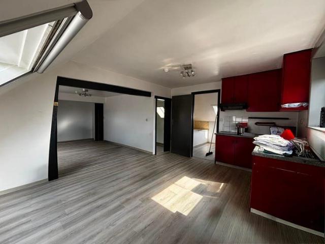 Appartement location à Lessen, Wallonie