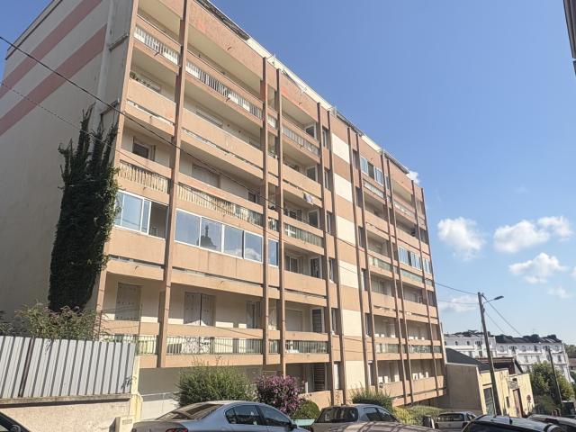 Appartement location à Saint-Étienne, Saint-etienne