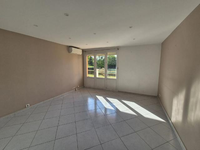 Appartement location à Le Cyprès, Le Luc